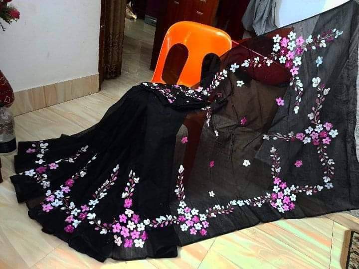 Black Color Handprint Half-Silk Sarees