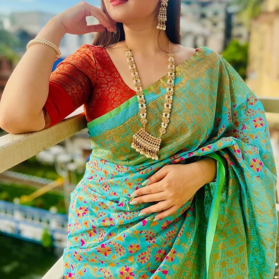 Silk Screen print sarees online