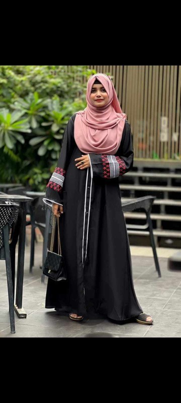 Style Dubai Cherry Borka