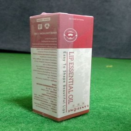 LIP ESSENTIAL OIL