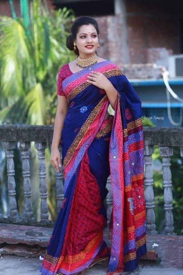 Handprint half silk saree