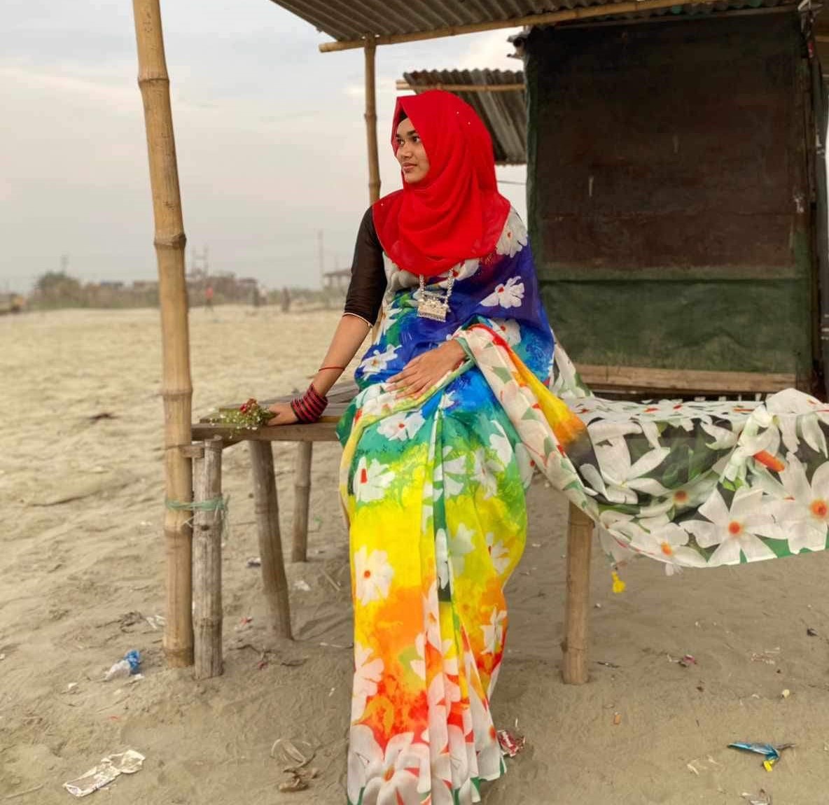 New Viral Attractive Sharee For Women