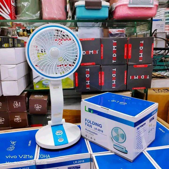 LR fan (Adjustable rechargeable folding fan with led light) (3)