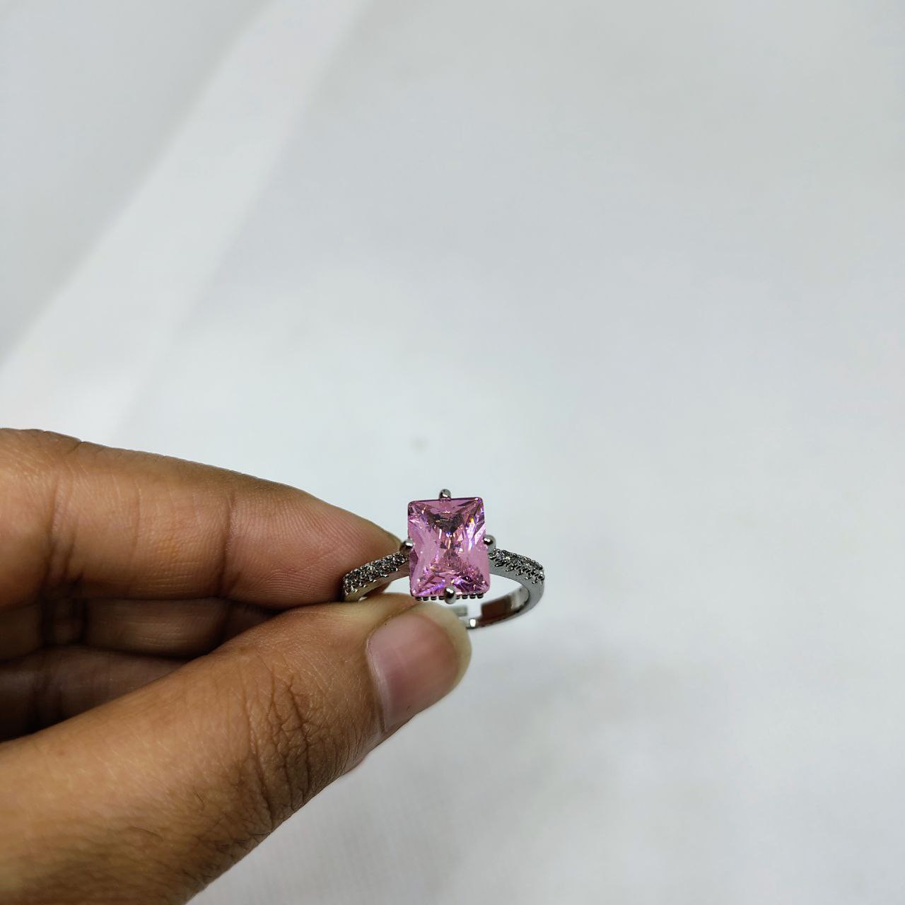 Chowtushkoni Dyuti Women's Ring