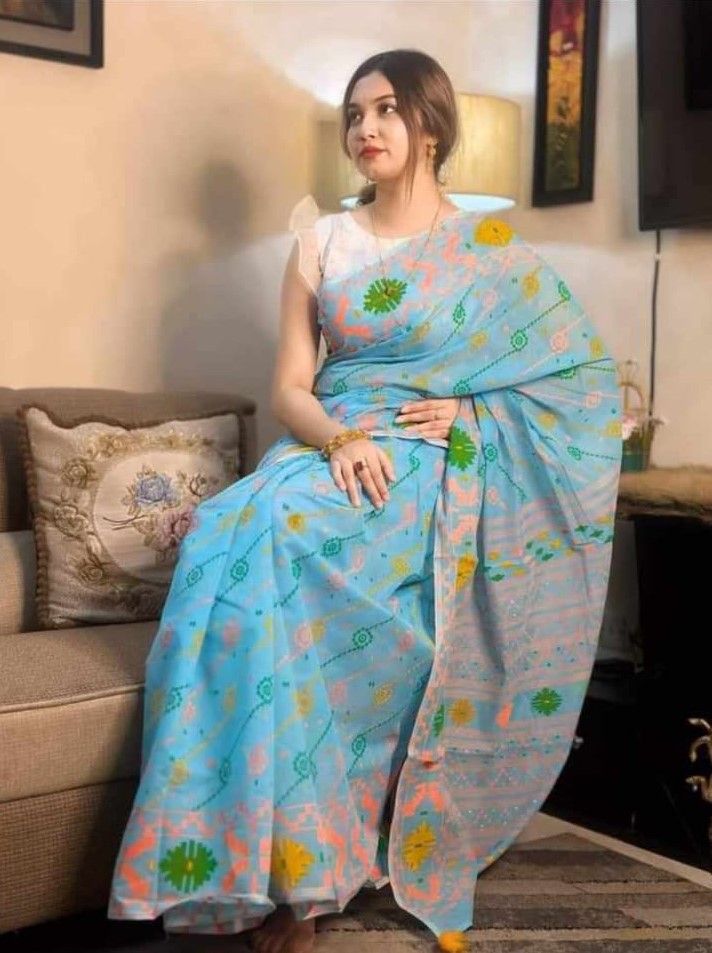 Fashionable Half Silk Screen Print Saree For Women
