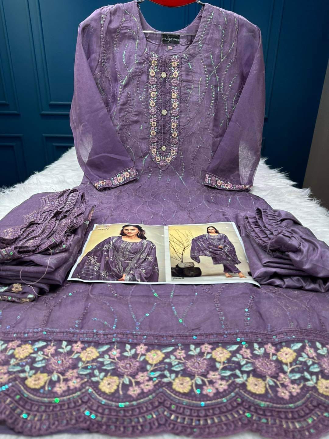 Pakistani White Gold Jorjet Three Peace (3)