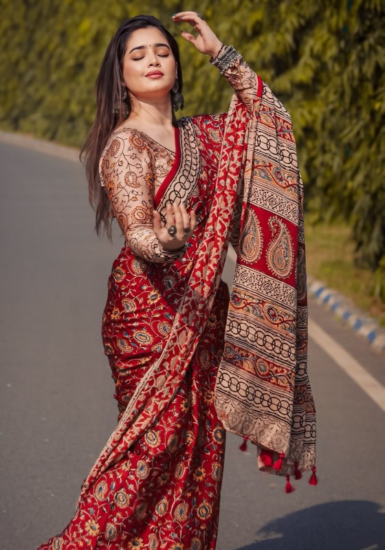 Soft Silk Saree with Blouse Piece