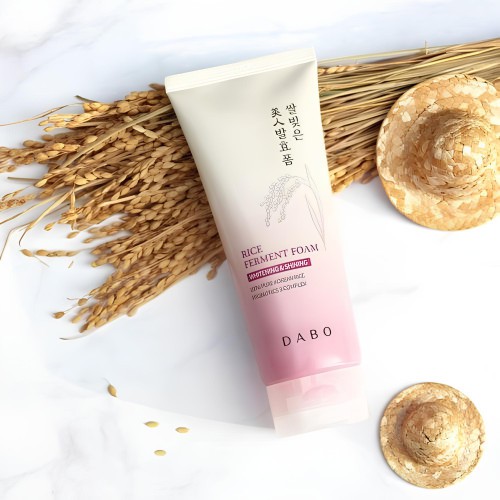 Dabo Whitening & Shining Rice Ferment Foam Face Wash-180ml