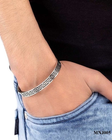 Royal Steel Looping Pattern Bracelet for Men
