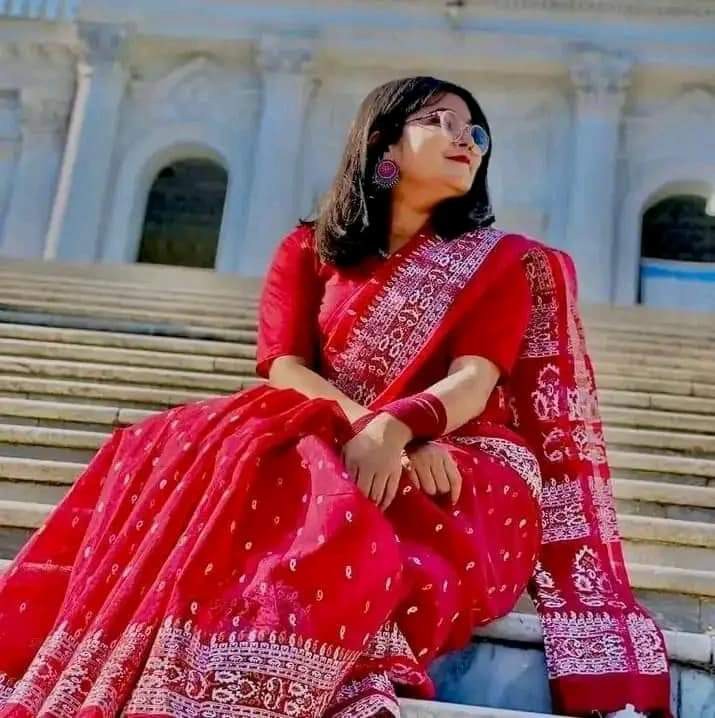 Best Colours  Red Half Silk Screen Print Saree