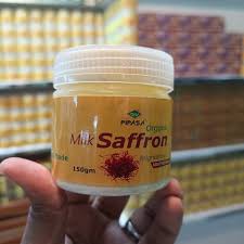 Pipasa Organic Milk Saffron Whitening Night Face Solution Face Pack 150g