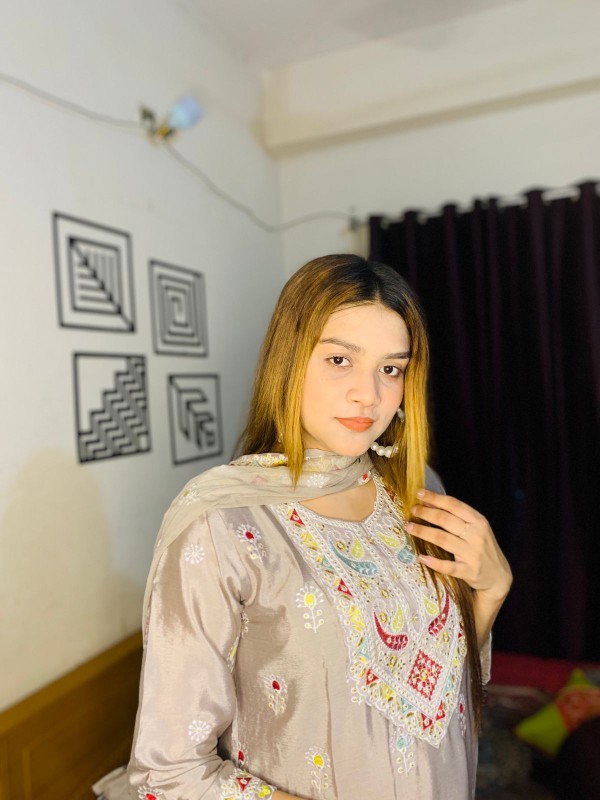 Ready-made three-piece