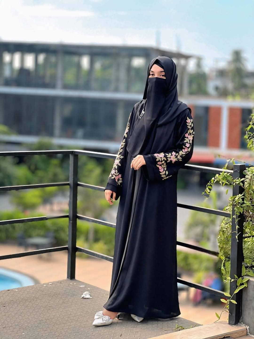 Dubai Cherry Ambroydari Work Borka.