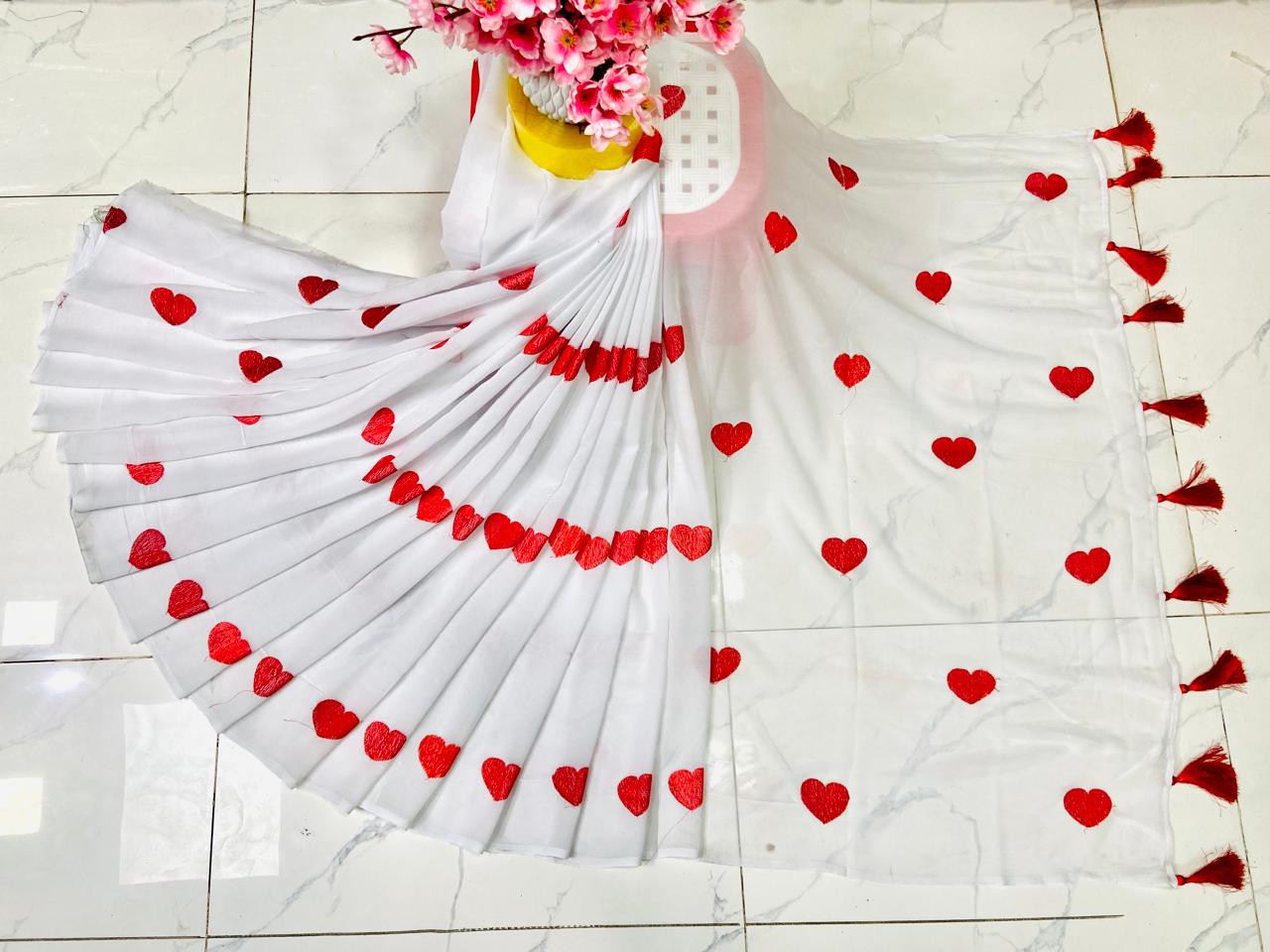 Buy Latest Designer Jorget embroidery sharee