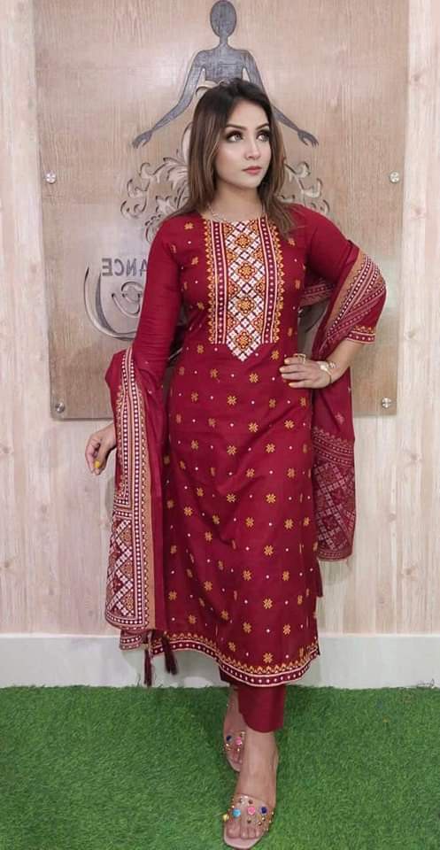 Three Piece Neck Design