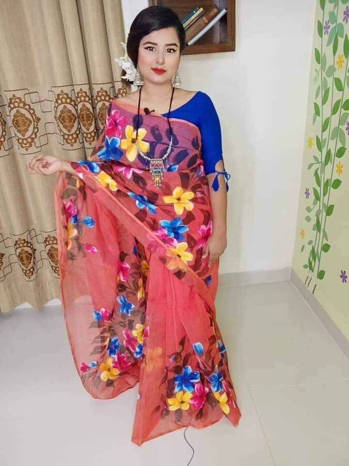 Handprint embroidery work on half-silk sarees For Ladies