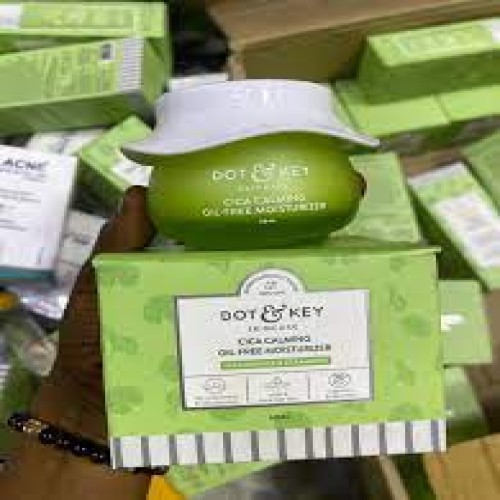 Dot & Key Cica Calming Oil Free Moisturizer (60ml)