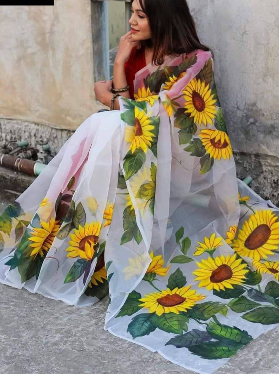 New Stylish Hand Print Half Silk Saree