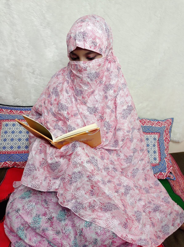 Quarter Sleeve Maxi with Matching Hijab Set For Women